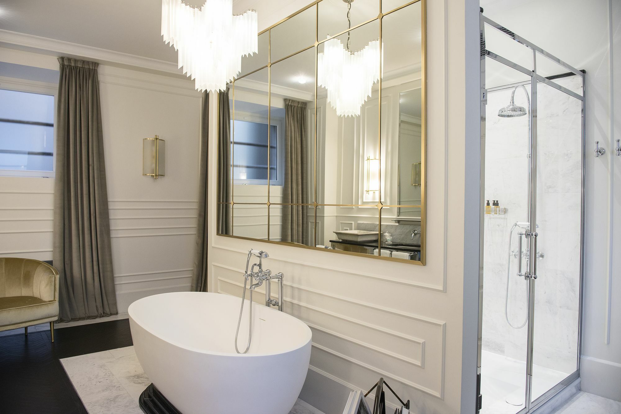Vilon - Small Luxury Of The World Rome