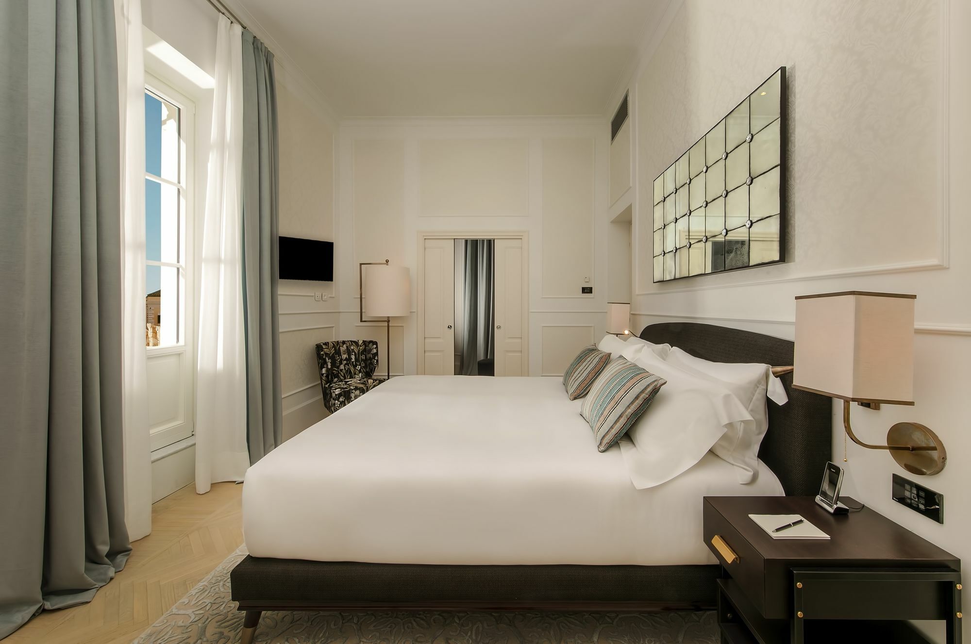 Vilon - Small Luxury Of The World Hotel